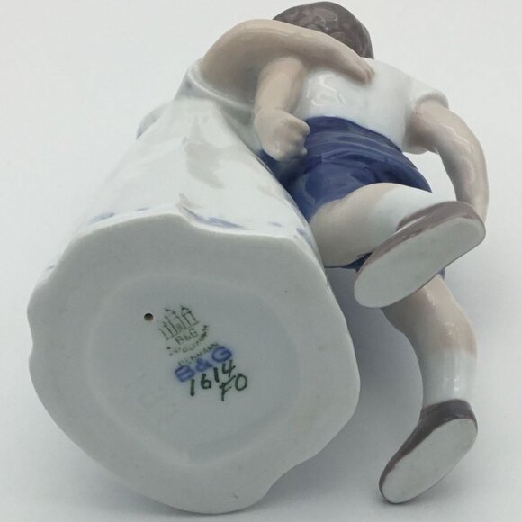 Royal Copenhagen Bing & Grøndahl 'Love Refused' Children Vintage Signed Figure - Picture 6 of 7